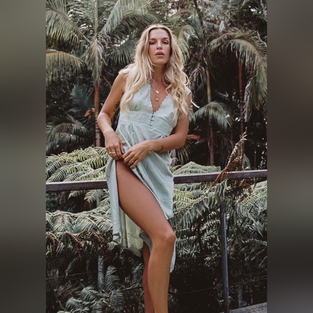 Silk sage Arnhem Eleanor sun dress